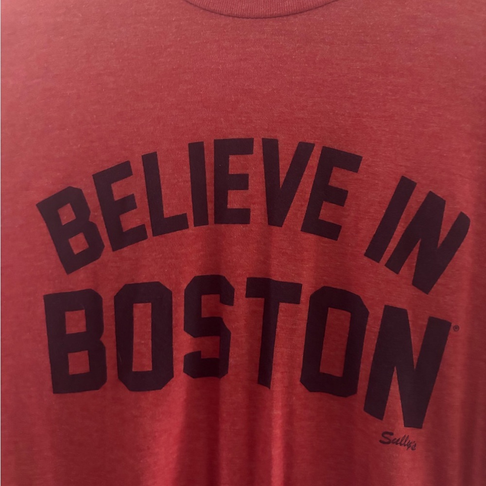 Red 'Believe in Boston' Short Sleeve Graphic T-Shirt